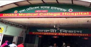 মিরপুরে মধ্যরাতে গাড়ির ধাক্কায় নারীর মৃত্যু