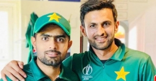 ঢাকায় বাবর-মালিক