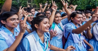 এইচএসসি ও সমমানের পরীক্ষার ফল রোববার এইচএসসি ও সমমানের পরীক্ষার ফল রোববার