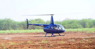 মেয়ে হওয়ায় হেলিকপ্টারে বাড়ি আনলেন বাবা