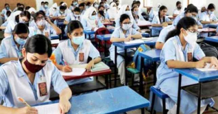 কমেছে এইচএসসি পরীক্ষার সময় ও নম্বর