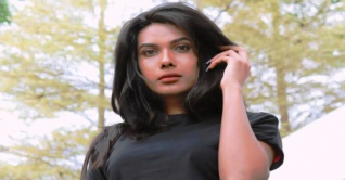 নারী মডেলের ঝুলন্ত মরদেহ উদ্ধার নারী মডেলের ঝুলন্ত মরদেহ উদ্ধার