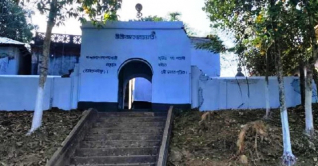 মন্দিরে প্রবেশে বাধা পেয়ে নারীকে শ্লীলতাহানি