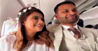 ঢাকা থেকে সিলেট যাওয়ার পথে মাঝ আকাশে বিয়ে