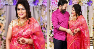 কন্যার মা হলেন কণ্ঠশিল্পী পুতুল কন্যার মা হলেন কণ্ঠশিল্পী পুতুল