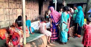 একই পরিবারের ৪ জনকে হারিয়ে পরিবারে আহাজারি