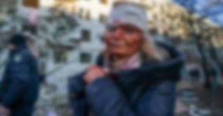 মৃত্যুর মুখ থেকে ফিরে দেশ রক্ষায় ইউক্রেনের শিক্ষিকা