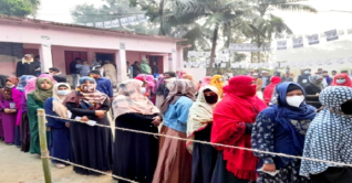 গাইবান্ধা-৫ আসনে উপ-নির্বাচনের ভোটগ্রহণ চলছে