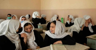 আফগান নারীদের বিশ্ববিদ্যালয় শিক্ষা বন্ধের নিন্দা মহিলা পরিষদের