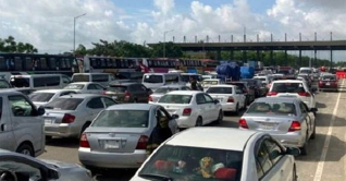 পদ্মা সেতু এলাকায় ৪ কিলোমিটার যানজট