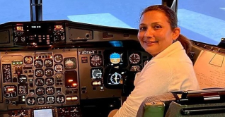 স্বামীর মতো একই পরিণতি হলো বিধ্বস্ত বিমানের পাইলট অঞ্জুর