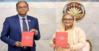 ‘বঙ্গবন্ধু সরকার’ নিয়ে গবেষণাধর্মী বইয়ের মোড়ক উন্মোচন