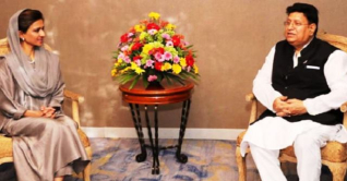 বাণিজ্যিক সম্পর্ক গতিশীল করতে মোমেন ও হিনার বৈঠক