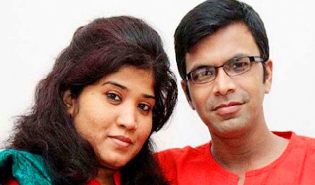 সাংবাদিক দম্পতি সাগর সরওয়ার ও মেহেরুন রুনি। সংগৃহীত ছবি