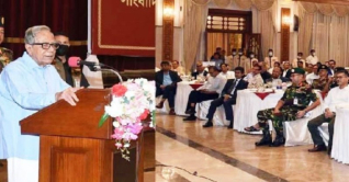 লেখালেখি করে অবসর কাটানোর ইচ্ছা রাষ্ট্রপতির