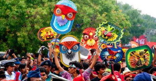 মঙ্গল শোভাযাত্রা শুরু