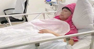 হাসপাতালে নিবিড় পর্যবেক্ষণে খালেদা জিয়া হাসপাতালে নিবিড় পর্যবেক্ষণে খালেদা জিয়া