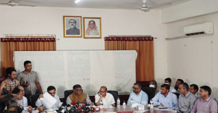 দেশে হেলথ ইমার্জেন্সি ঘোষণার অবস্থা তৈরি হয়নি: স্বাস্থ্যমন্ত্রী দেশে হেলথ ইমার্জেন্সি ঘোষণার অবস্থা তৈরি হয়নি: স্বাস্থ্যমন্ত্রী