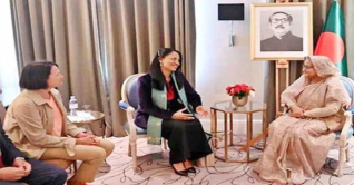 যেকোনো মূল্যে গণতন্ত্র অব্যাহত রাখার প্রত্যয় প্রধানমন্ত্রীর