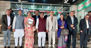 ‘অভিযোগ জানাতে’ ইসিতে আ.লীগের প্রতিনিধি দল ‘অভিযোগ জানাতে’ ইসিতে আ.লীগের প্রতিনিধি দল