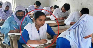 মৃত মায়ের স্বপ্ন পূরণে চোখ মুছতে মুছতে পরীক্ষা দেয় ববিতা মৃত মায়ের স্বপ্ন পূরণে চোখ মুছতে মুছতে পরীক্ষা দেয় ববিতা