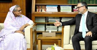 রোহিঙ্গাদের জন্য স্থানীয় জনগণই এখন সংখ্যালঘু : প্রধানমন্ত্রী