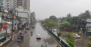 রাজধানীতে গুঁড়ি গুঁড়ি বৃষ্টি রাজধানীতে গুঁড়ি গুঁড়ি বৃষ্টি