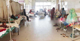 তীব্র গরমে জনজীবনে দুর্ভোগ, বাড়ছে জ্বর-ডায়রিয়া তীব্র গরমে জনজীবনে দুর্ভোগ, বাড়ছে জ্বর-ডায়রিয়া