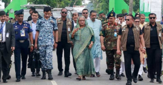 গোপালগঞ্জের টুঙ্গিপাড়ায় নিজ বাড়ি গেলেন প্রধানমন্ত্রী গোপালগঞ্জের টুঙ্গিপাড়ায় নিজ বাড়ি গেলেন প্রধানমন্ত্রী