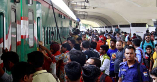 কমলাপুরে যাত্রীর চাপ বাড়লেও ভোগান্তি নেই