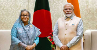 মোদির আমন্ত্রণে আজ ভারত যাচ্ছেন প্রধানমন্ত্রী