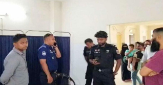 র্যাব হেফাজতে নারীর মৃত্যু: ক্যাম্প কমান্ডার প্রত্যাহার র্যাব হেফাজতে নারীর মৃত্যু: ক্যাম্প কমান্ডার প্রত্যাহার