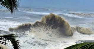 দুপুরে ঘূর্ণিঝড়ে রূপ নেবে গভীর নিম্নচাপ