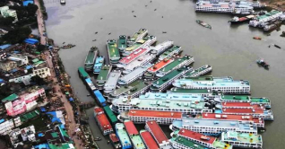 অভ্যন্তরীণ নৌপথে লঞ্চ চলাচল বন্ধ ঘোষণা