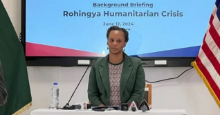 রোহিঙ্গাদের তৃতীয় দেশে পুনর্বাসন কোনো সমাধান নয় : ম্যাকেঞ্জি