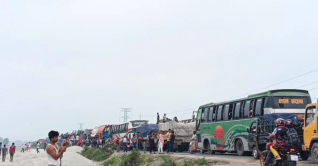 ঢাকা-টাঙ্গাইল মহাসড়কে ১১ কিলোমিটার যানজট ঢাকা-টাঙ্গাইল মহাসড়কে ১১ কিলোমিটার যানজট