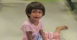 মায়ের লাশের পাশে কান্না করা সেই শিশুর পরিচয় মিলেছে