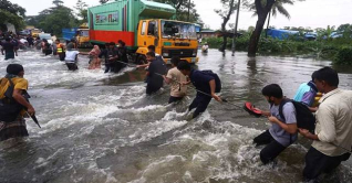 বন্যায় মৃত্যু বেড়ে ১৫, ক্ষতিগ্রস্ত ৪৮ লাখের বেশি মানুষ