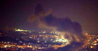 ইসরায়েলি হামলা: গাজার পর ধ্বংসস্তূপ লেবানন, নিহত ২ হাজার ইসরায়েলি হামলা: গাজার পর ধ্বংসস্তূপ লেবানন, নিহত ২ হাজার