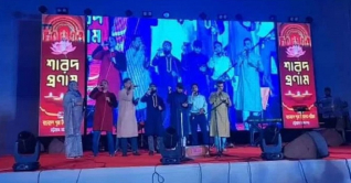 পূজামণ্ডপে ইসলামি সংগীত: ৪৮ ঘণ্টার মধ্যে গ্রেপ্তারের আশ্বাস ডিসির পূজামণ্ডপে ইসলামি সংগীত: ৪৮ ঘণ্টার মধ্যে গ্রেপ্তারের আশ্বাস ডিসির