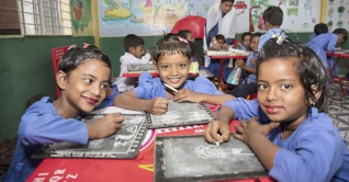 ১১ দিনের ছুটি শেষে খুলল শিক্ষাপ্রতিষ্ঠান ১১ দিনের ছুটি শেষে খুলল শিক্ষাপ্রতিষ্ঠান