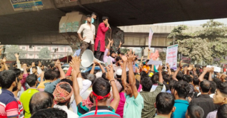 রাজধানীতে আজও ব্যাটারিচালিত রিকশাচালকদের সড়ক অবরোধ রাজধানীতে আজও ব্যাটারিচালিত রিকশাচালকদের সড়ক অবরোধ