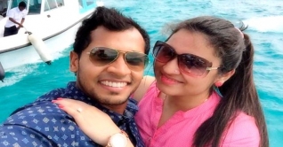 বিবাহবার্ষিকীতে স্ত্রীর প্রশংসায় মুশফিক