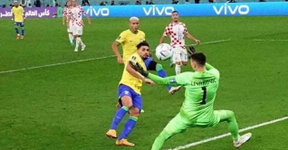 সেমিফাইনালে ক্রোয়েশিয়া সেমিফাইনালে ক্রোয়েশিয়া