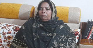 ৩৭ বছর পর যেভাবে পাকিস্তান থেকে দেশে ফিরলেন জাহানারা ৩৭ বছর পর যেভাবে পাকিস্তান থেকে দেশে ফিরলেন জাহানারা