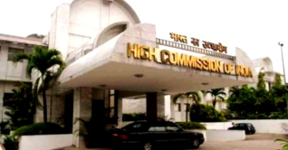 ঢাকায় ভারতীয় দূতাবাসে নিরাপত্তা জোরদার ঢাকায় ভারতীয় দূতাবাসে নিরাপত্তা জোরদার