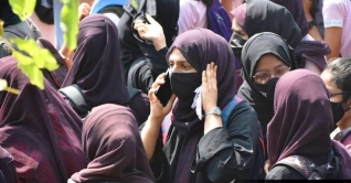 হিজাবে নিষেধাজ্ঞা ধর্মীয় স্বাধীনতার লঙ্ঘন : যুক্তরাষ্ট্র