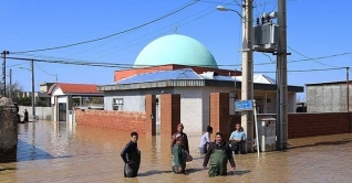 ইরানের উত্তরাঞ্চলে বন্যায় ৯ জনের প্রাণহানি ইরানের উত্তরাঞ্চলে বন্যায় ৯ জনের প্রাণহানি
