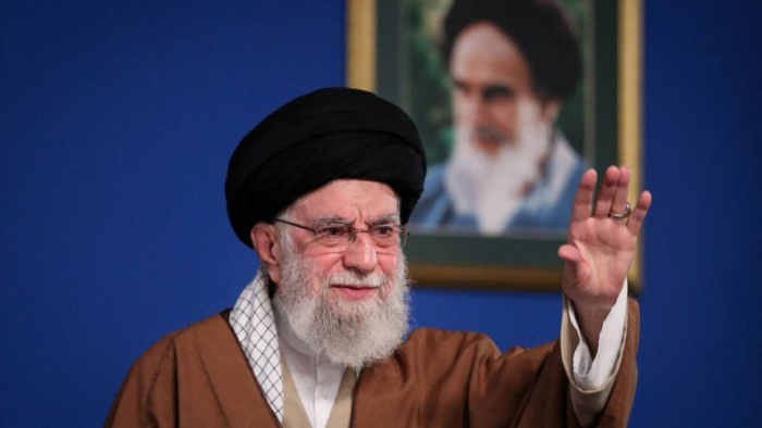 ইরানের সর্বোচ্চ নেতা আয়াতুল্লাহ আলী খামেনি