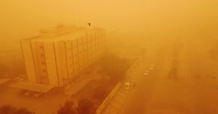 ইরাকে বালুঝড়: হাসপাতালে ভর্তি ৩ হাজার ৭’শ জন